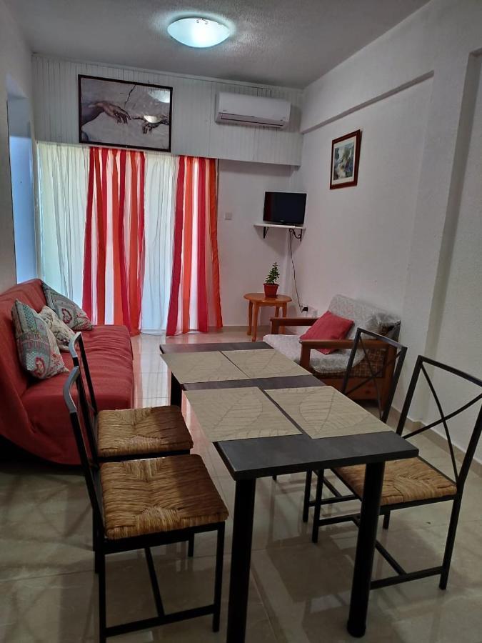 1 Bedroom Apartment Ларнака Экстерьер фото